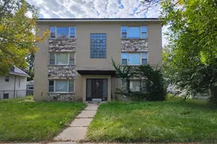 555 W 111th St, Chicago, IL 60628 - Photo 1