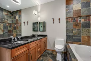 1225 W Carmen Ave, Chicago, IL 60640 - Photo 19