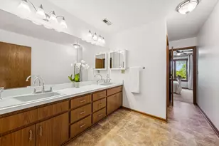 5873 Walnut Ave, Downers Grove, IL 60516 - Photo 13