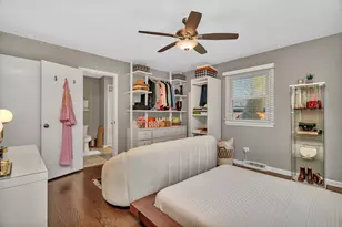 4217 Main St, Downers Grove, IL 60515 - Photo 13