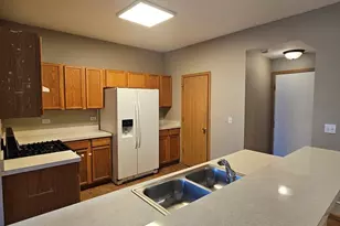 1530 Glacier Trail, Carpentersville, IL 60110 - Photo 5