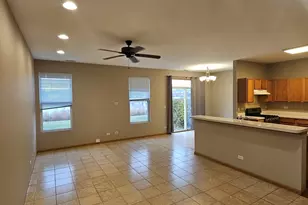 1530 Glacier Trail, Carpentersville, IL 60110 - Photo 3