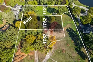 1753 Midwest Club Pkwy, Oak Brook, IL 60523 - Photo 1