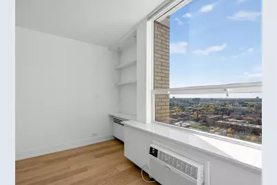 1455 N Sandburg Terrace #2403, Chicago, IL 60610 - Photo 9