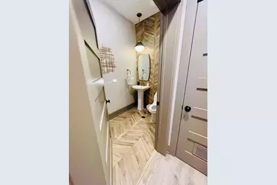 3056 N Oakley Avenue #1N, Chicago, IL 60618 - Photo 9