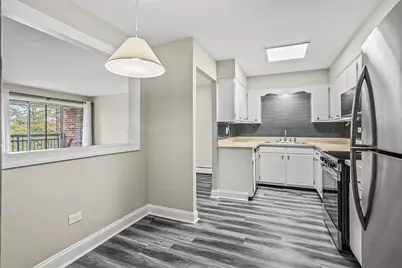 3913 Saratoga Avenue #G-306, Downers Grove, IL 60515 - Photo 7