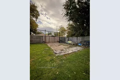 8505 S Vernon Avenue, Chicago, IL 60619 - Photo 21