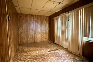 8505 S Vernon Ave, Chicago, IL 60619 - Photo 11