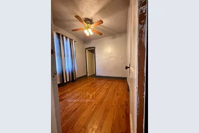 8505 S Vernon Avenue, Chicago, IL 60619 - Photo 7