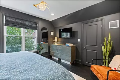 [Address not provided], Chicago, IL 60618 - Photo 15