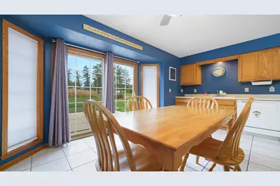 13116 Springhill Drive, Winnebago, IL 61088 - Photo 17