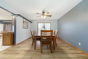 13116 Springhill Dr, Winnebago, IL 61088 - Photo 11