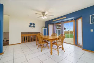 13116 Springhill Dr, Winnebago, IL 61088 - Photo 15