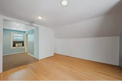 11342 S Avenue J, Chicago, IL 60617 - Photo 13