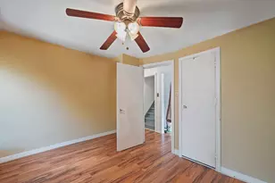 11342 S Ave J, Chicago, IL 60617 - Photo 9