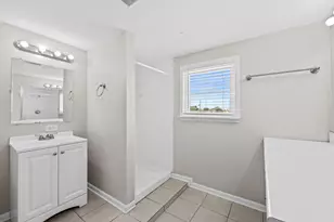 6152 S Austin Ave, Chicago, IL 60638 - Photo 23