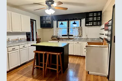 375 W Franklin Street, Paxton, IL 60957 - Photo 7