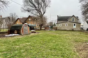 375 W Franklin St, Paxton, IL 60957 - Photo 43