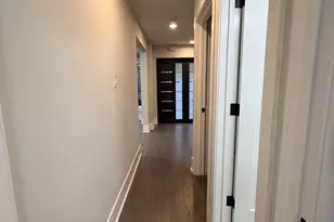 3024 W Fargo Ave, Chicago, IL 60645 - Photo 17