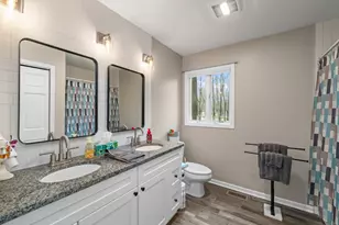 3 Oak Ridge Dr, Newark, IL 60541 - Photo 23