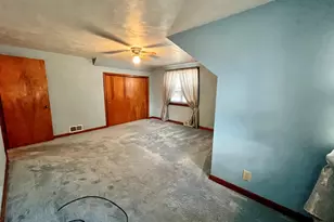 977 N Oakland Ave, Decatur, IL 62522 - Photo 25