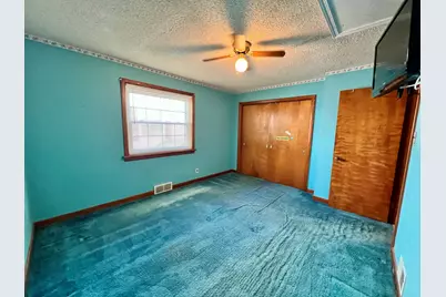 977 N Oakland Avenue, Decatur, IL 62522 - Photo 21