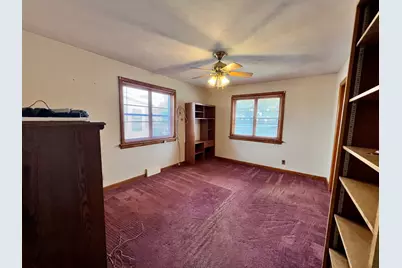 977 N Oakland Avenue, Decatur, IL 62522 - Photo 17