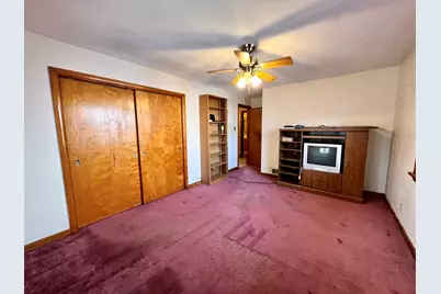 977 N Oakland Avenue, Decatur, IL 62522 - Photo 15