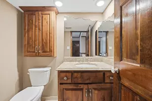 10912 Circle Dr, Palos Hills, IL 60465 - Photo 19