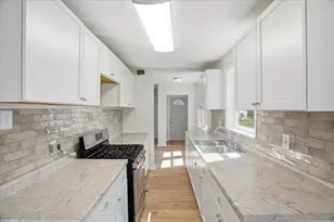 [Address not provided], Round Lake Park, IL 60073 - Photo 9