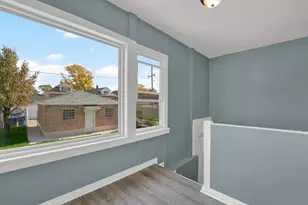 2517 S 59th Ct, Cicero, IL 60804 - Photo 21