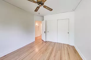 566 Bellevue Pl, Highland Park, IL 60035 - Photo 15