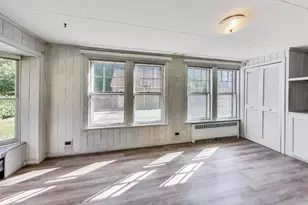 566 Bellevue Pl, Highland Park, IL 60035 - Photo 11