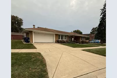 5549 W 102nd Street, Oak Lawn, IL 60453 - Photo 3