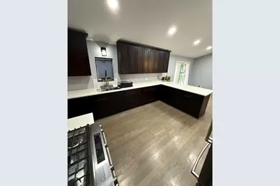 5549 W 102nd Street, Oak Lawn, IL 60453 - Photo 9