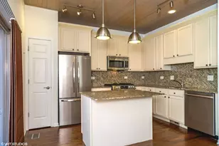 2517 S Calumet Ave, Chicago, IL 60616 - Photo 5