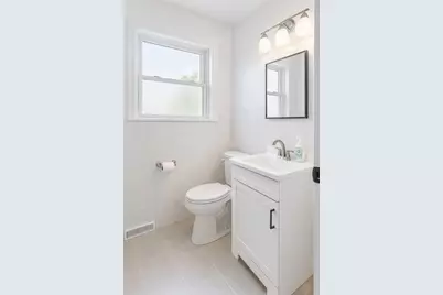 2925 N Troy Street, Chicago, IL 60618 - Photo 17