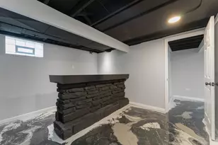 1295 Hirsch Ave, Calumet City, IL 60409 - Photo 11