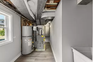 4433 W 100th St, Oak Lawn, IL 60453 - Photo 25