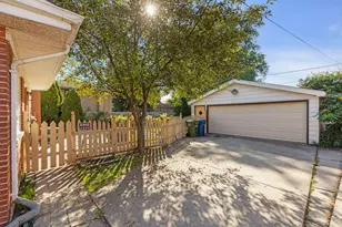 4433 W 100th St, Oak Lawn, IL 60453 - Photo 31