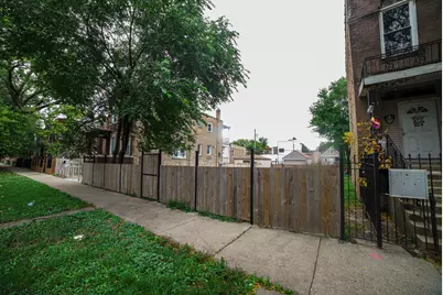 931 N Lawndale Avenue, Chicago, IL 60651 - Photo 5