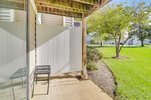 609 Hanover Ct, Schaumburg, IL 60194 - Photo 19