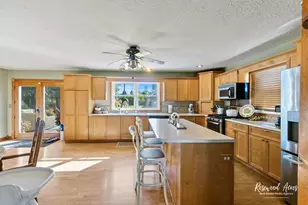 104 W Cottage St, Sheldon, IL 60966 - Photo 17