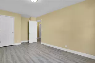 1277 Prairie Ave, Glendale Heights, IL 60139 - Photo 7