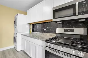 1277 Prairie Ave, Glendale Heights, IL 60139 - Photo 11