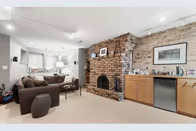 1329 N Dearborn Street #1, Chicago, IL 60610 - Photo 21