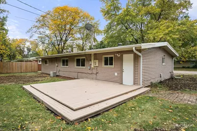 781 N Elmwood Drive, Aurora, IL 60506 - Photo 13