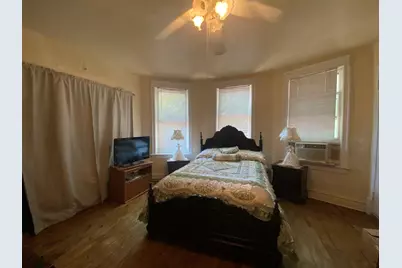 2323 N Monticello Avenue, Chicago, IL 60647 - Photo 13