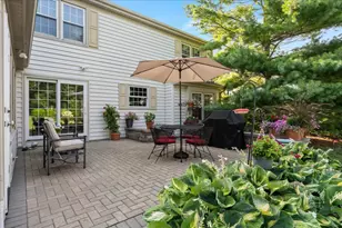 1432 Calcutta Ln, Naperville, IL 60563 - Photo 39