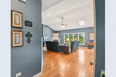 4N466 Mark Twain Street, Saint Charles, IL 60175 - Photo 5